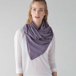 Lululemon Vinyasa Scarf in Purple